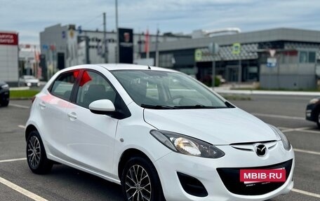 Mazda 2 III, 2011 год, 799 000 рублей, 3 фотография
