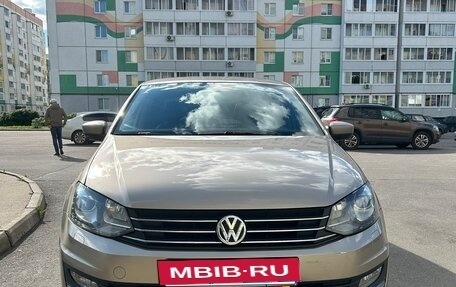 Volkswagen Polo VI (EU Market), 2015 год, 900 000 рублей, 3 фотография