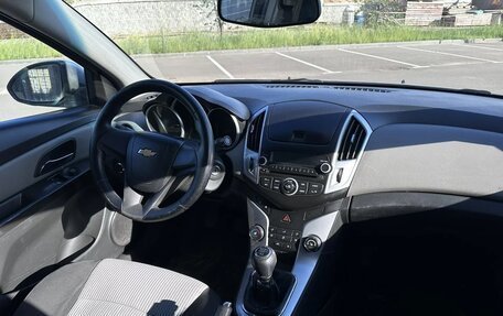 Chevrolet Cruze II, 2014 год, 500 000 рублей, 4 фотография