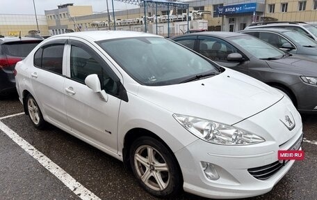 Peugeot 408 I рестайлинг, 2015 год, 720 000 рублей, 4 фотография