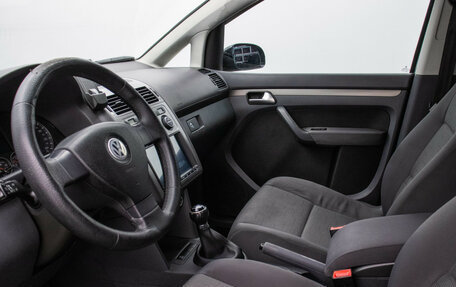 Volkswagen Touran III, 2008 год, 570 000 рублей, 11 фотография