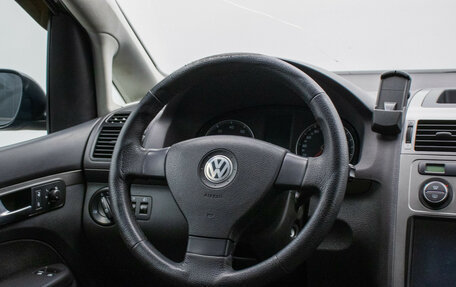 Volkswagen Touran III, 2008 год, 570 000 рублей, 16 фотография