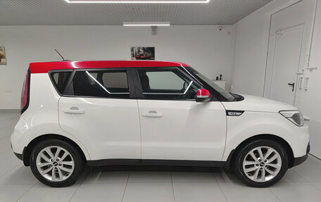 KIA Soul II рестайлинг, 2018 год, 1 680 000 рублей, 4 фотография