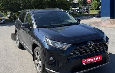Toyota RAV4, 2019 год, 2 940 000 рублей, 1 фотография