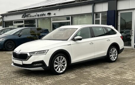 Skoda Octavia IV, 2022 год, 2 300 000 рублей, 3 фотография