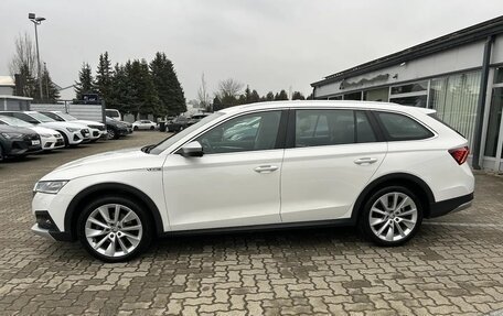 Skoda Octavia IV, 2022 год, 2 300 000 рублей, 4 фотография