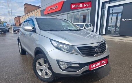 KIA Sportage III, 2011 год, 749 000 рублей, 2 фотография
