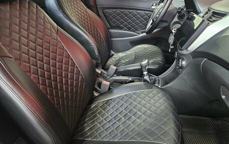 Hyundai Solaris II рестайлинг, 2014 год, 815 000 рублей, 12 фотография