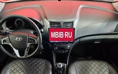 Hyundai Solaris II рестайлинг, 2014 год, 815 000 рублей, 9 фотография