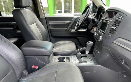 Mitsubishi Pajero IV, 2014 год, 2 450 000 рублей, 10 фотография