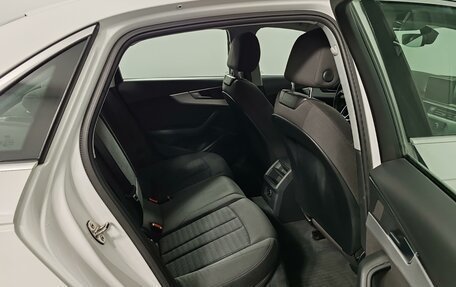 Audi A4, 2016 год, 1 999 000 рублей, 22 фотография