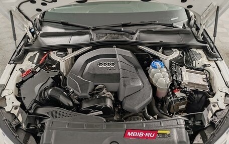 Audi A4, 2016 год, 1 999 000 рублей, 10 фотография