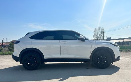 Honda Vezel, 2023 год, 1 850 000 рублей, 4 фотография