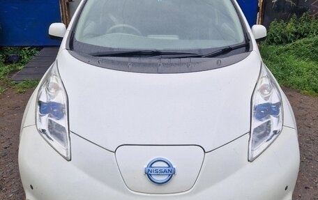 Nissan Leaf I, 2013 год, 649 000 рублей, 1 фотография