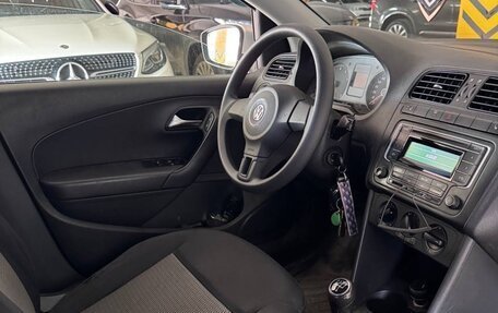 Volkswagen Polo VI (EU Market), 2011 год, 670 000 рублей, 7 фотография