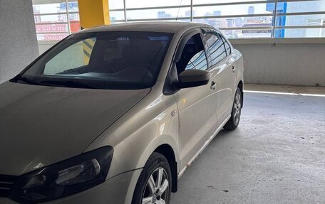 Volkswagen Polo VI (EU Market), 2011 год, 670 000 рублей, 3 фотография