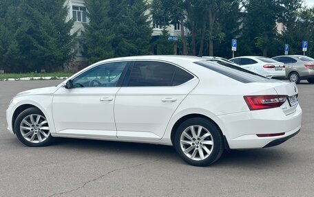Skoda Superb III рестайлинг, 2016 год, 1 888 888 рублей, 6 фотография