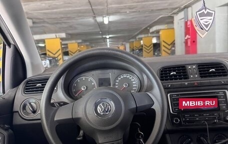 Volkswagen Polo VI (EU Market), 2011 год, 670 000 рублей, 8 фотография