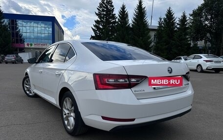 Skoda Superb III рестайлинг, 2016 год, 1 888 888 рублей, 3 фотография