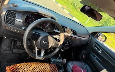 KIA Rio IV, 2017 год, 870 000 рублей, 4 фотография