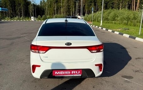 KIA Rio IV, 2017 год, 870 000 рублей, 3 фотография