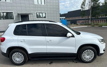 Volkswagen Tiguan I, 2011 год, 830 000 рублей, 4 фотография