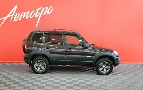 Chevrolet Niva I рестайлинг, 2018 год, 700 000 рублей, 6 фотография