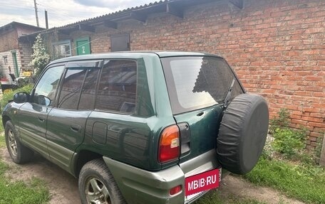 Toyota RAV4, 1998 год, 600 000 рублей, 2 фотография