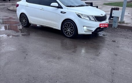 KIA Rio III рестайлинг, 2013 год, 770 000 рублей, 9 фотография