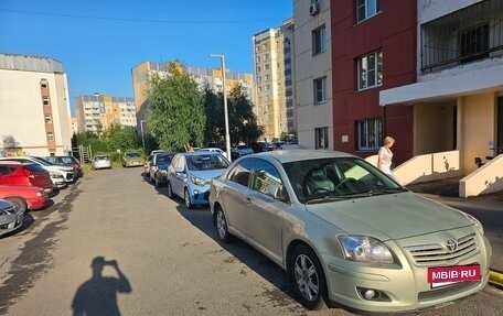 Toyota Avensis III рестайлинг, 2006 год, 600 000 рублей, 3 фотография