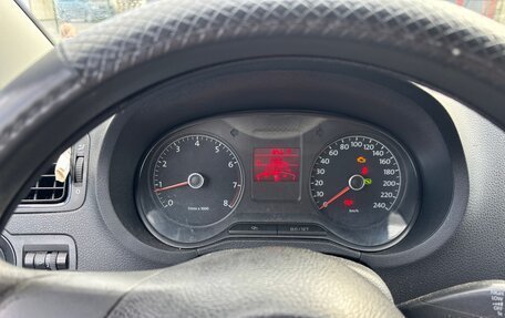 Volkswagen Polo VI (EU Market), 2013 год, 490 000 рублей, 11 фотография