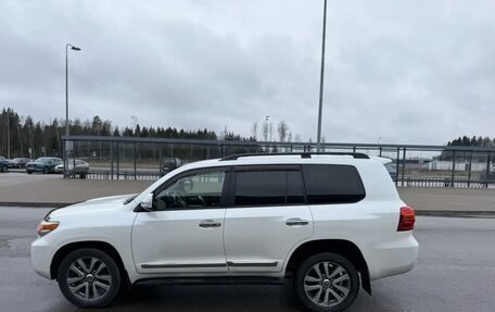 Toyota Land Cruiser 200, 2012 год, 3 600 000 рублей, 2 фотография