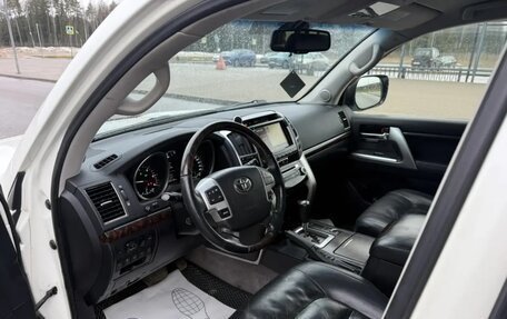 Toyota Land Cruiser 200, 2012 год, 3 600 000 рублей, 9 фотография
