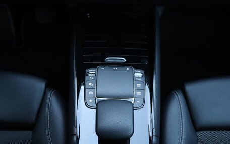 Mercedes-Benz GLB, 2021 год, 3 350 000 рублей, 15 фотография