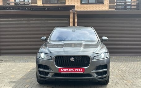 Jaguar F-Pace, 2018 год, 1 500 000 рублей, 2 фотография