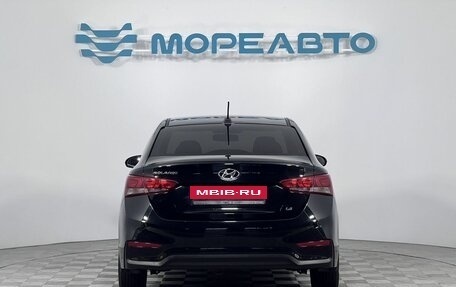 Hyundai Solaris II рестайлинг, 2018 год, 1 490 000 рублей, 6 фотография