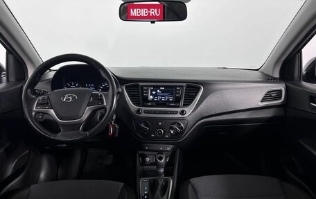 Hyundai Solaris II рестайлинг, 2018 год, 1 490 000 рублей, 14 фотография