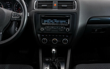 Volkswagen Jetta VI, 2012 год, 849 000 рублей, 13 фотография