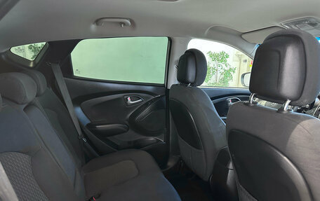 Hyundai ix35 I рестайлинг, 2011 год, 1 250 000 рублей, 10 фотография