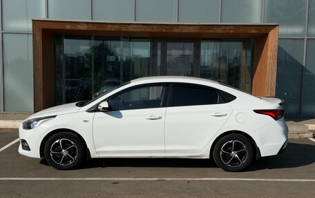 Hyundai Solaris II рестайлинг, 2017 год, 1 030 000 рублей, 3 фотография