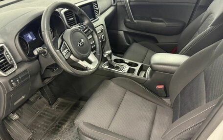 KIA Sportage IV рестайлинг, 2019 год, 2 560 000 рублей, 21 фотография