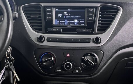 Hyundai Solaris II рестайлинг, 2018 год, 1 380 000 рублей, 15 фотография