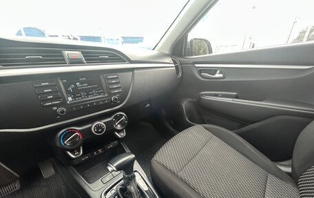 KIA Rio IV, 2018 год, 1 350 000 рублей, 8 фотография