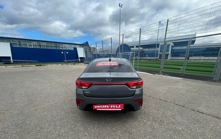 KIA Rio IV, 2018 год, 1 350 000 рублей, 4 фотография