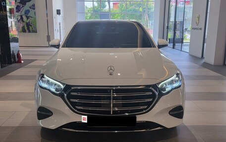 Mercedes-Benz E-Класс, 2024 год, 6 250 000 рублей, 1 фотография