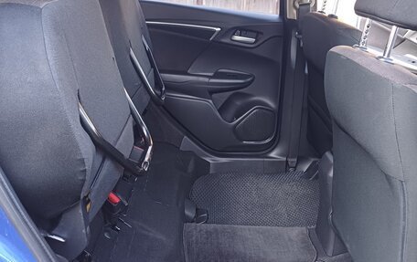 Honda Fit III, 2013 год, 810 000 рублей, 9 фотография