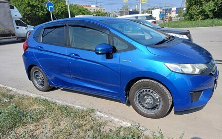 Honda Fit III, 2013 год, 810 000 рублей, 6 фотография