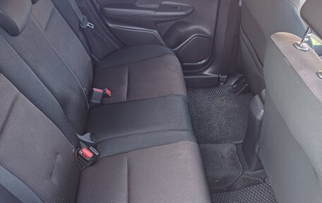 Honda Fit III, 2013 год, 810 000 рублей, 8 фотография
