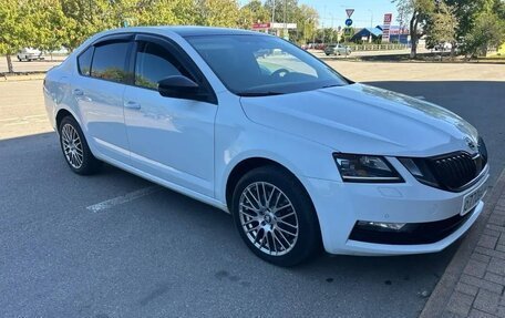 Skoda Octavia, 2017 год, 1 675 000 рублей, 5 фотография