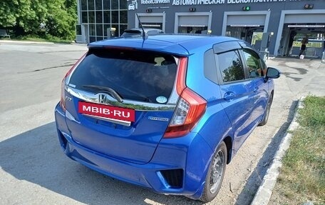Honda Fit III, 2013 год, 810 000 рублей, 5 фотография